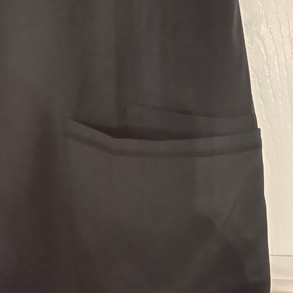 Performance Sport scrubs by HH360 XL top, L bottom - Picture 4 of 16